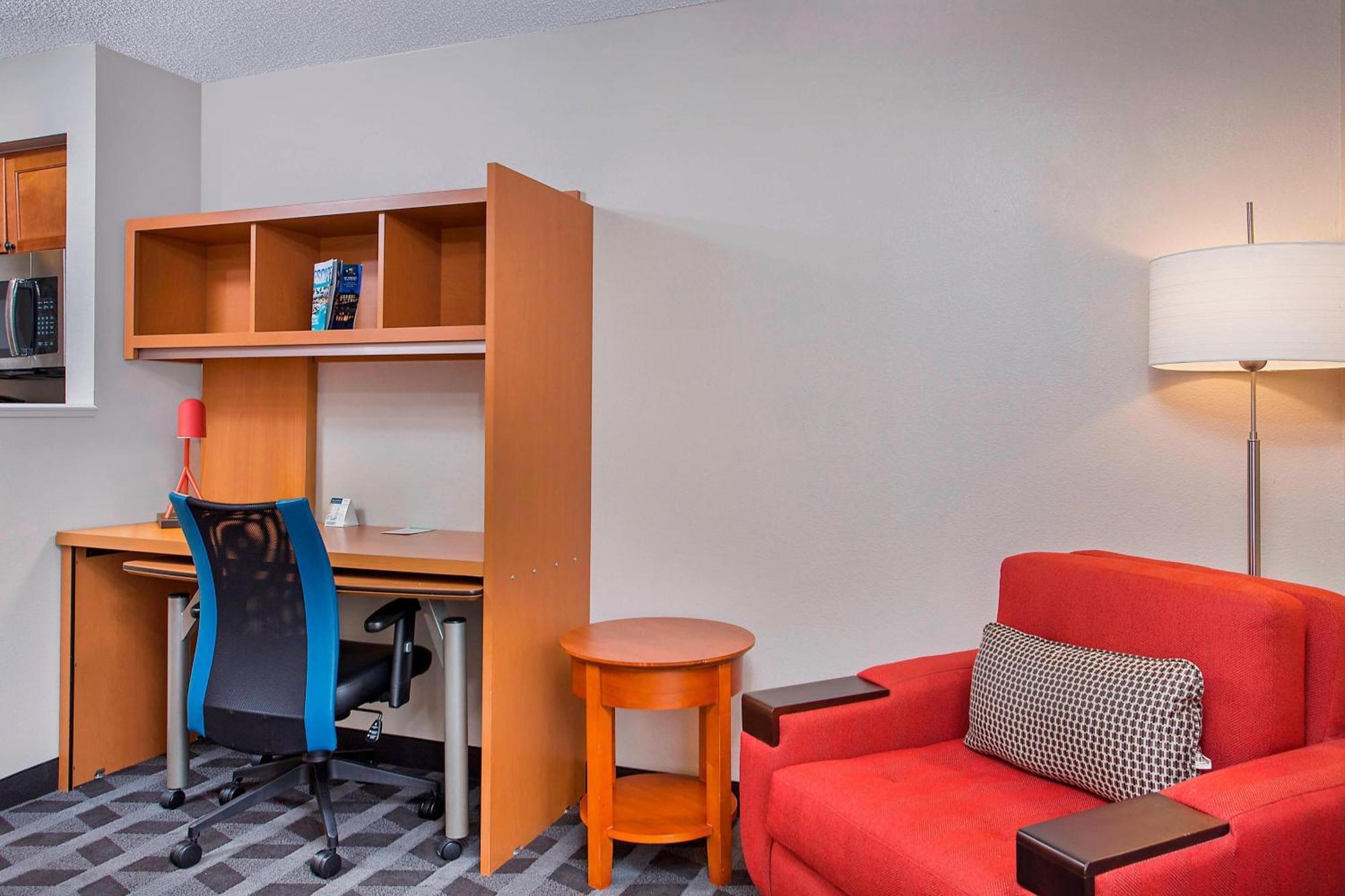Towneplace Suites Knoxville Cedar Bluff Экстерьер фото